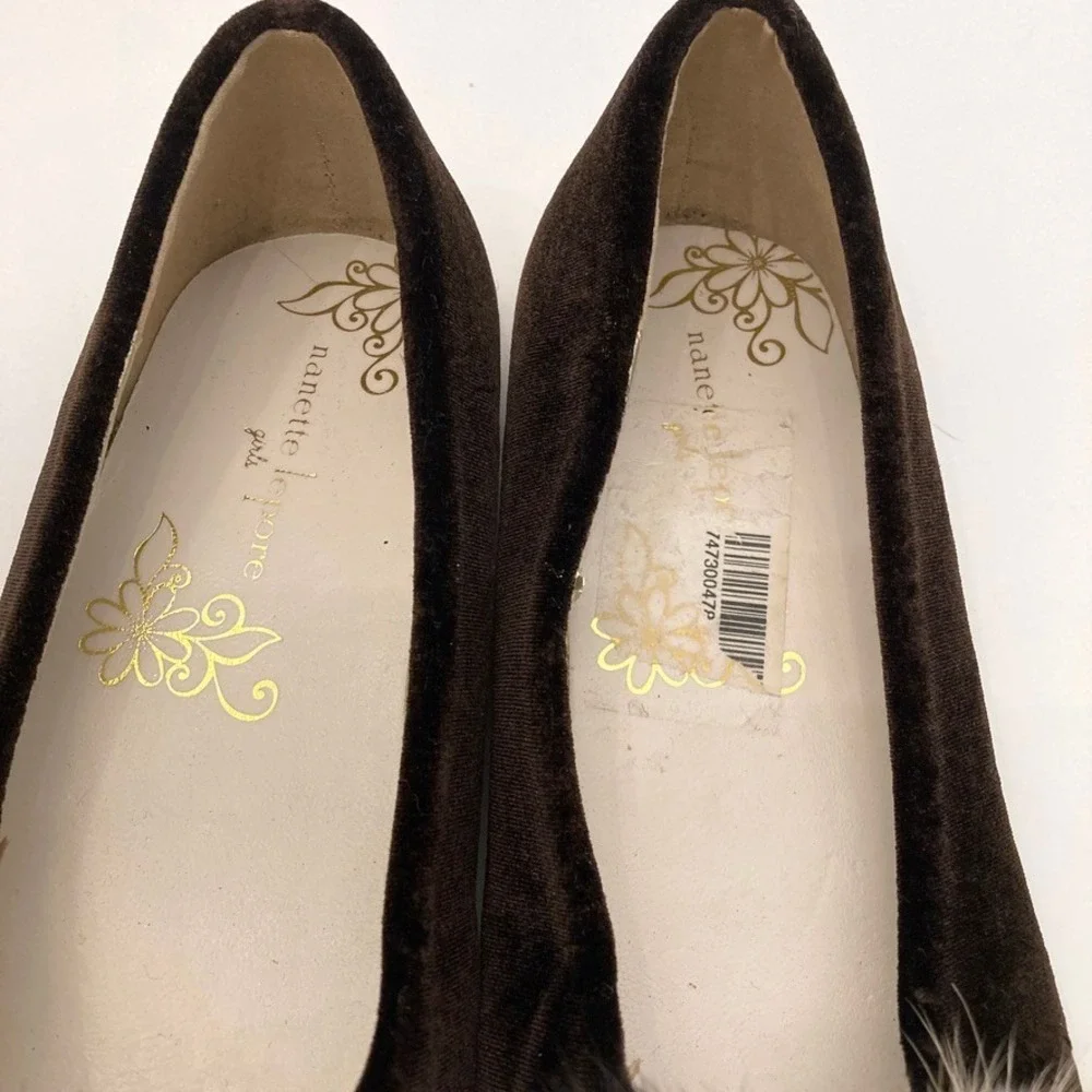 Nanette Lepore Velvet Mink PomPom Toe Ballet Flats Brown Girls 3